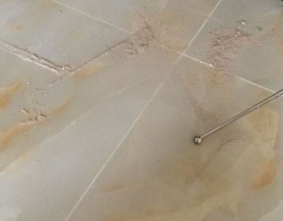 抚顺瓷砖空鼓维修公司分享粘合剂选择不当在瓷砖铺贴过程中可能导致以下问题